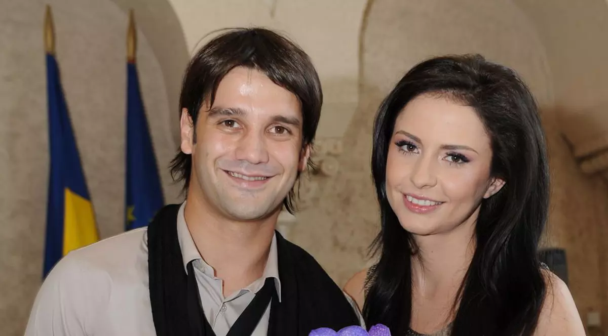 Adelina şi Cristi Chivu petrec Crăciunul în Abu Dhabi