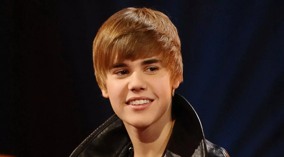 Justin Bieber e pedepsit de mama sa când e obraznic