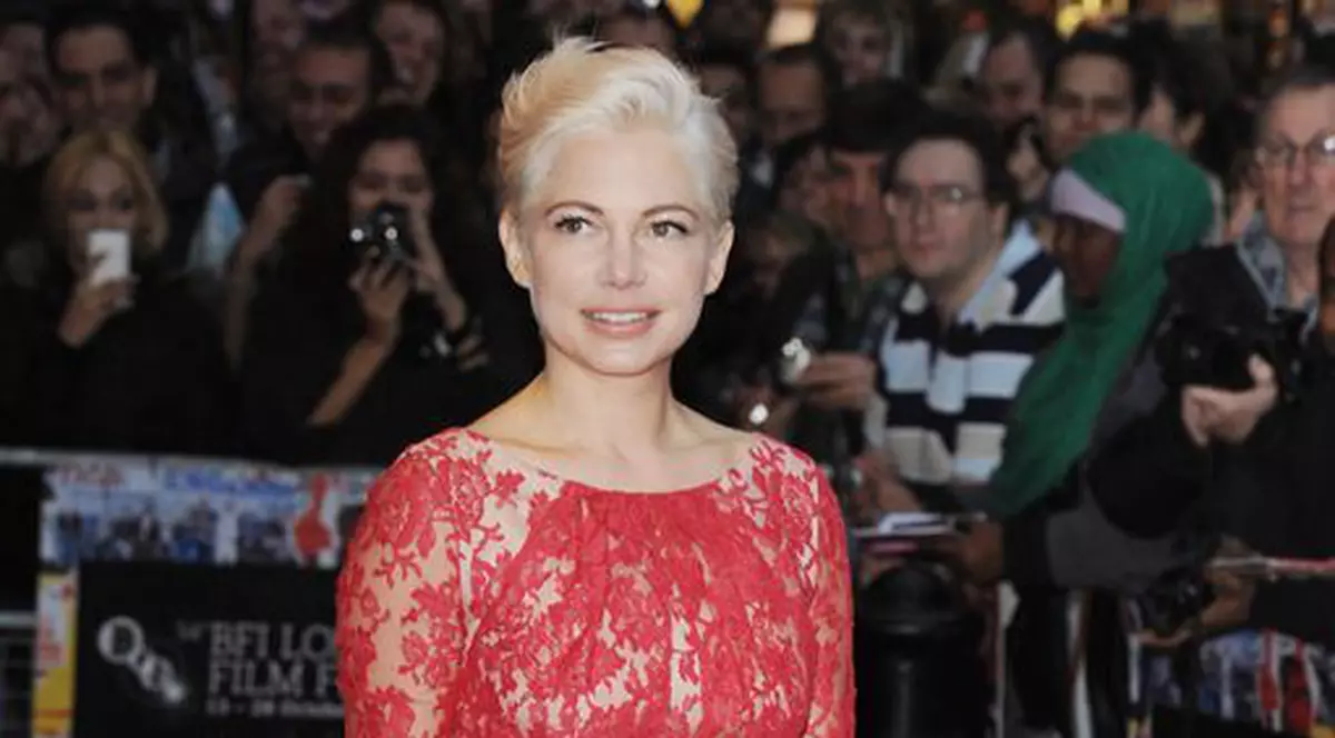 Kate Winslet: "Trăiesc o aventură imaginară de ani buni cu Michelle Williams"