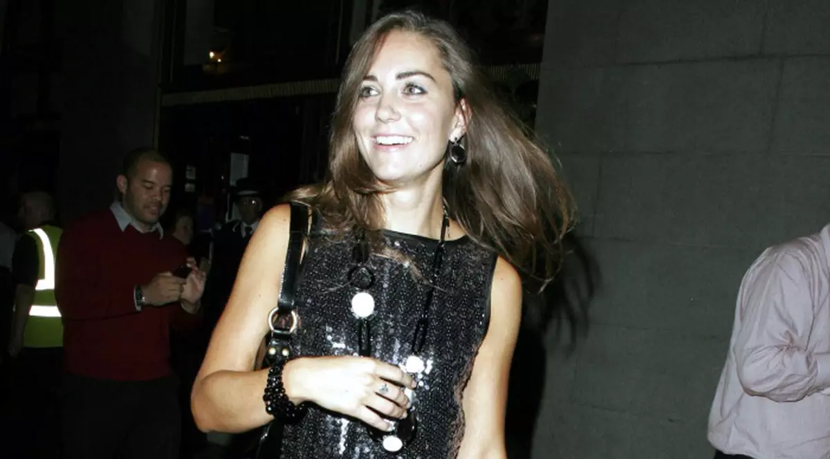 Kate Middleton va face o nuntă fără familia regală, pentru prieteni şi rude