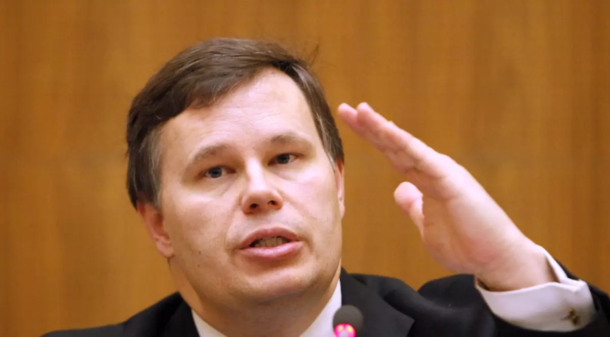 Jeffrey Franks spune că nu FMI a cerut reducerea concediului pentru mame