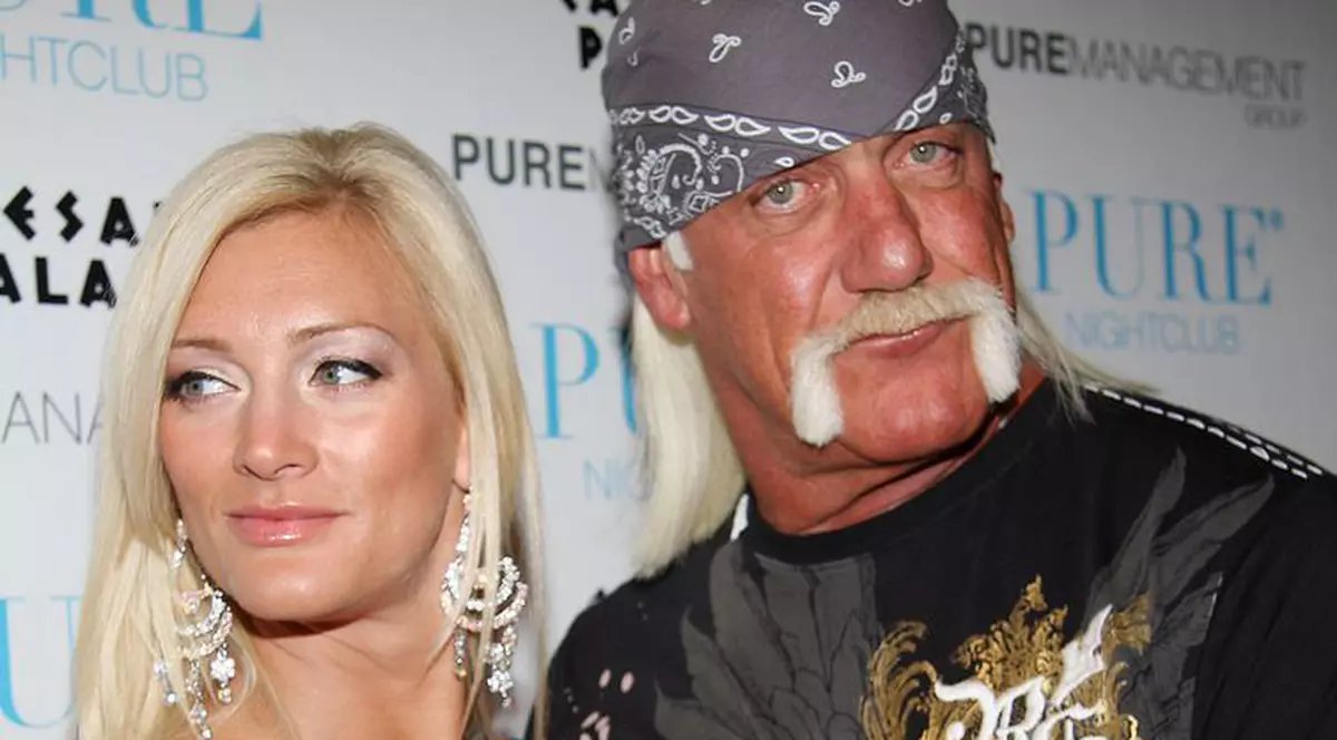 Hulk Hogan s-a însurat cu Jennifer McDaniel