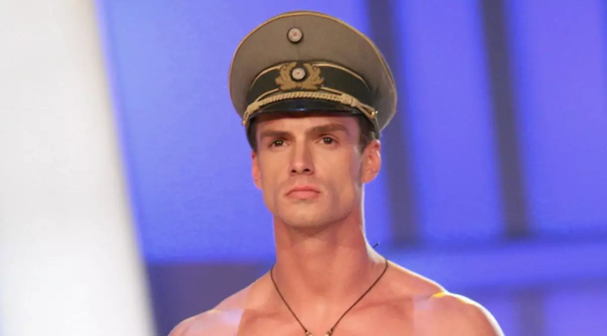 Audio | Bogdan Vlădău s-a apucat de muzică. Ascultă piesa “Hila”