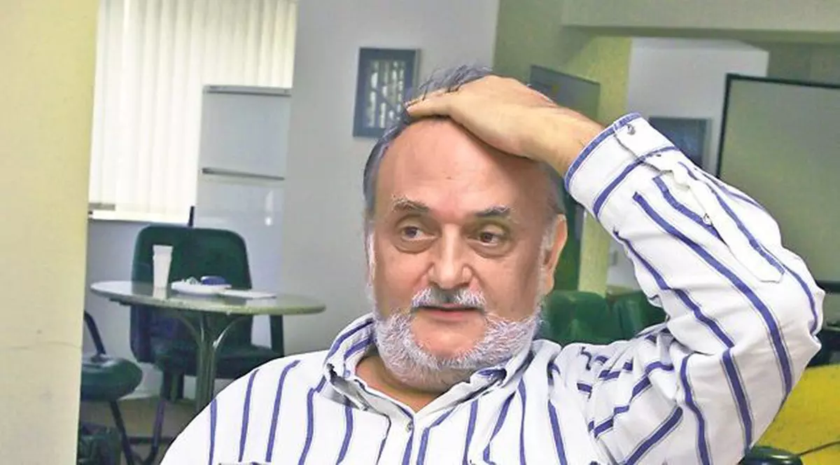 Şase magazine Mic.ro din Capitală, sparte de hoţi