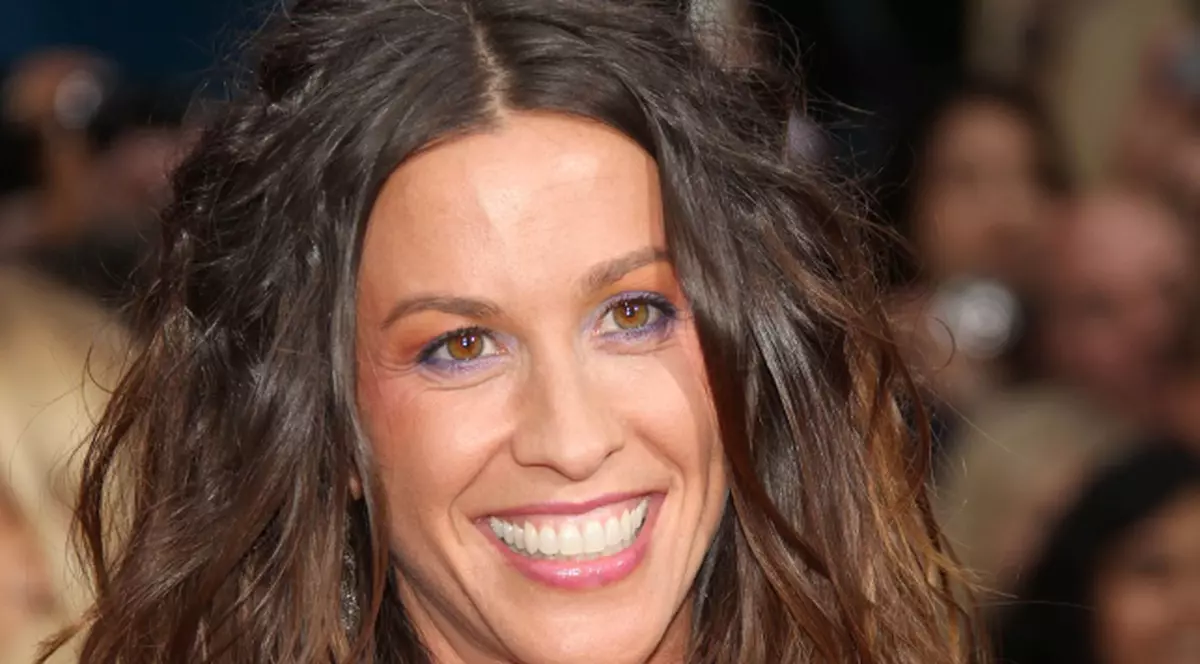 Alanis Morissette a născut un băieţel chiar în ziua de Crăciun 