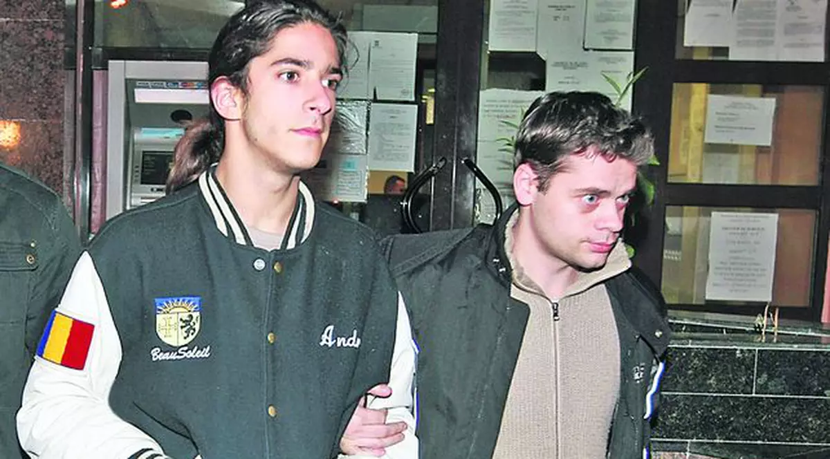 Senatoarea Sorina Plăcintă, ieri, la audierile fiului său: Am mai pierdut un copil, Andrei e tot ce mi-a rămas!