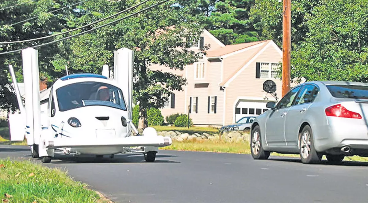 Exclusiv | Mogulul Voiculescu îşi ia maşină zburătoare