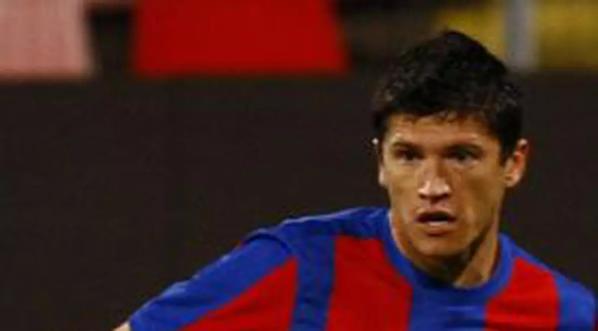 Senzaţional! Tănase a fost agresat de bătăuşi profesionişti într-un club din Olteniţa 