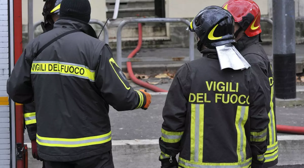 Un român a murit într-o explozie la o fabrică de artificii din Italia