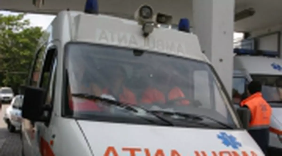 Trei răniţi  în urma unui accident în Alba