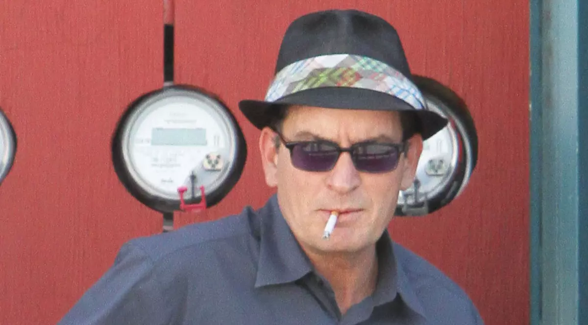 Charlie Sheen a cheltuit 25.000 $ pe prostituate, în două zile în Vegas