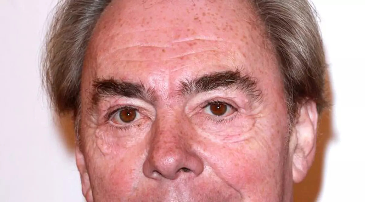 Colecţia de vinuri a muzicianului Andrew Lloyd Webber, vândută pentru 3,5 milioane de lire 