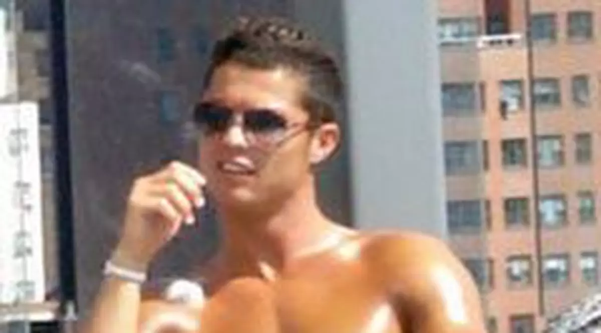 Cristiano Ronaldo: "Bineînţeles că schimb scutece. Nu-mi place, dar o fac"