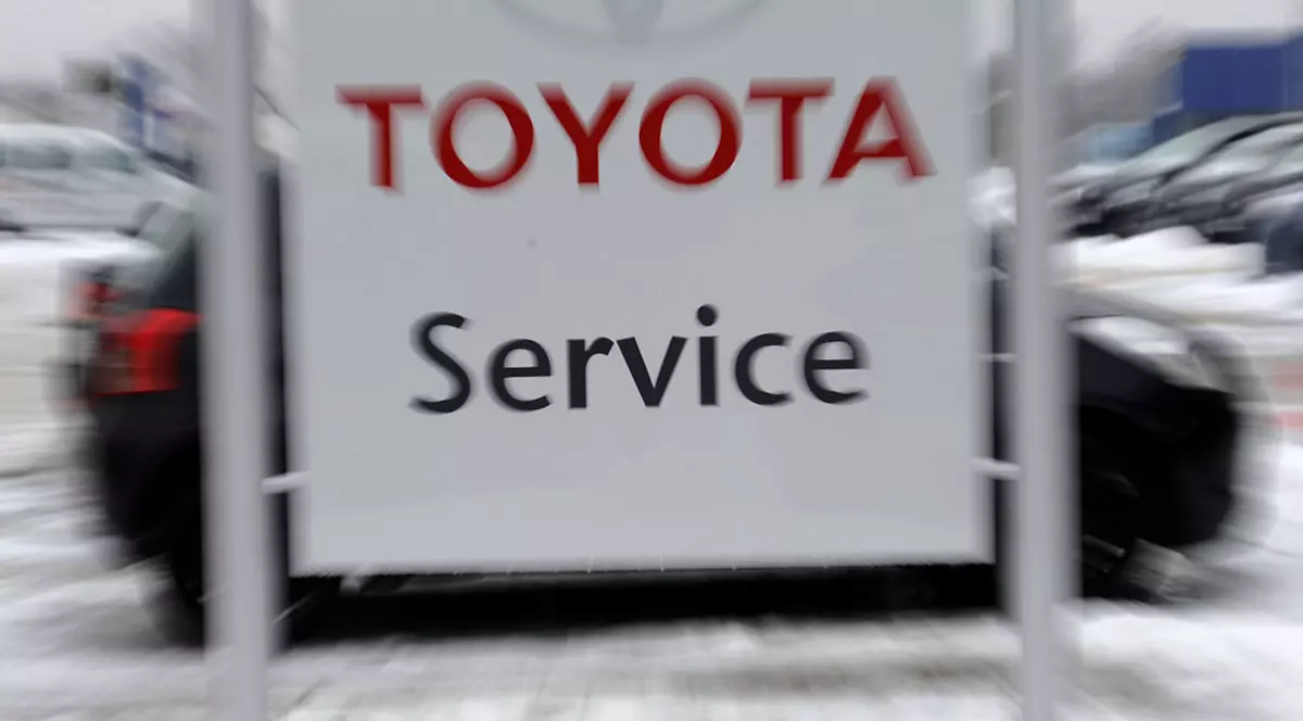 Noi probleme pentru Toyota: 1,7 milioane de automobile sunt chemate la verificări