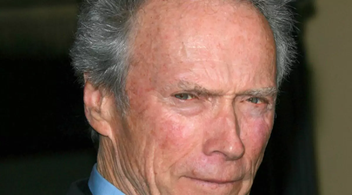 Clint Eastwood vrea rolul lui James Bond 