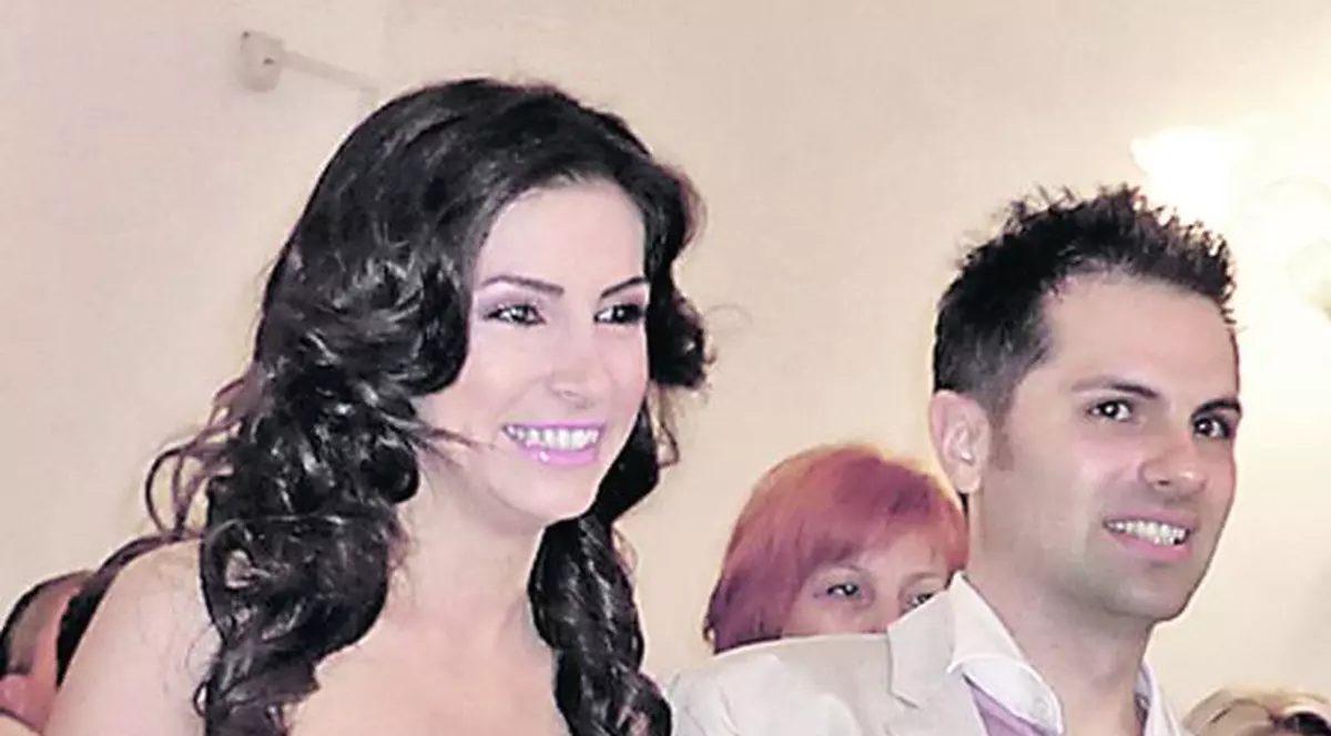 Andrei, soţul Oanei Frigescu, numără pe Facebook: «53 de zile de când nu mi-am văzut copilul»