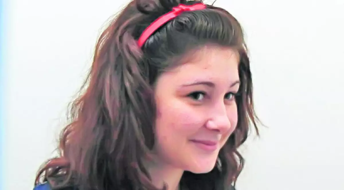 Uite ce a pictat eleva ucigaşă!