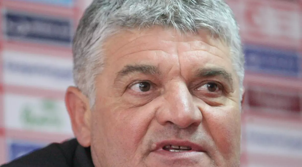 ”Câinii” nu duc dorul de ţară: Şi-au prelungit stagiul de pregătire în Antalya 