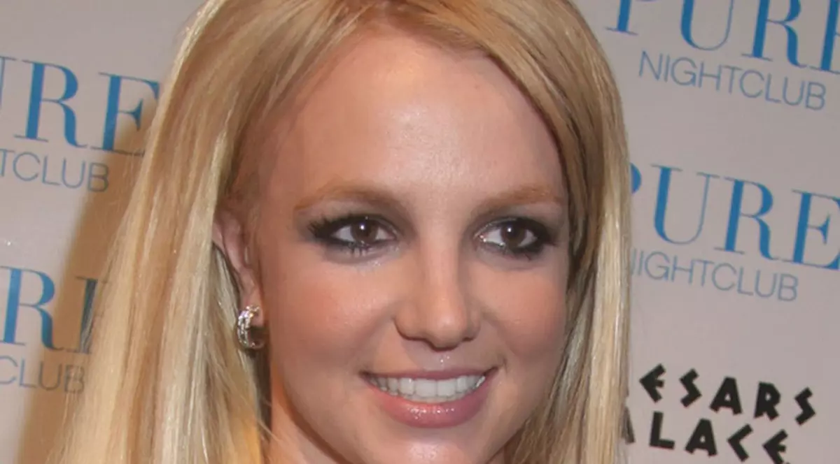 Britney Spears şi Will.I.Am lucrează împreună pentru albumul cântăreţei 