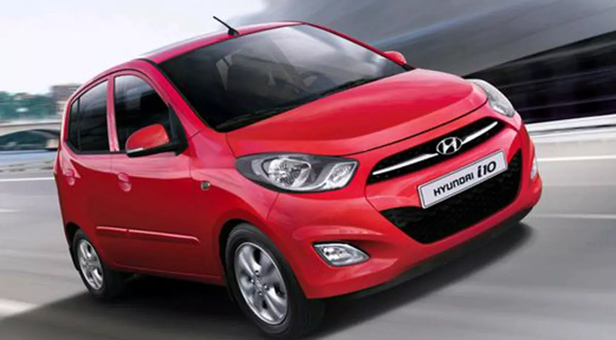 Atenţie, se vinde maşină cu un leu!