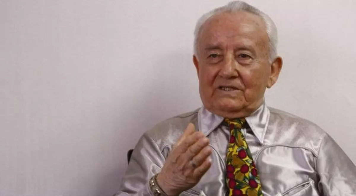 Ion Columbeanu: "Cine a înaintat divorţul, fiul meu sau Monica?"