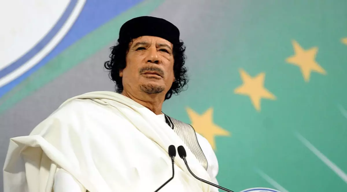 Gaddafi ameninţă: "Voi arde toată Libia"