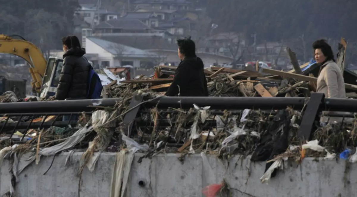 Cutremur, tsunami, criză nucleară şi acum viscol extrem - cât poate îndura o naţiune?!