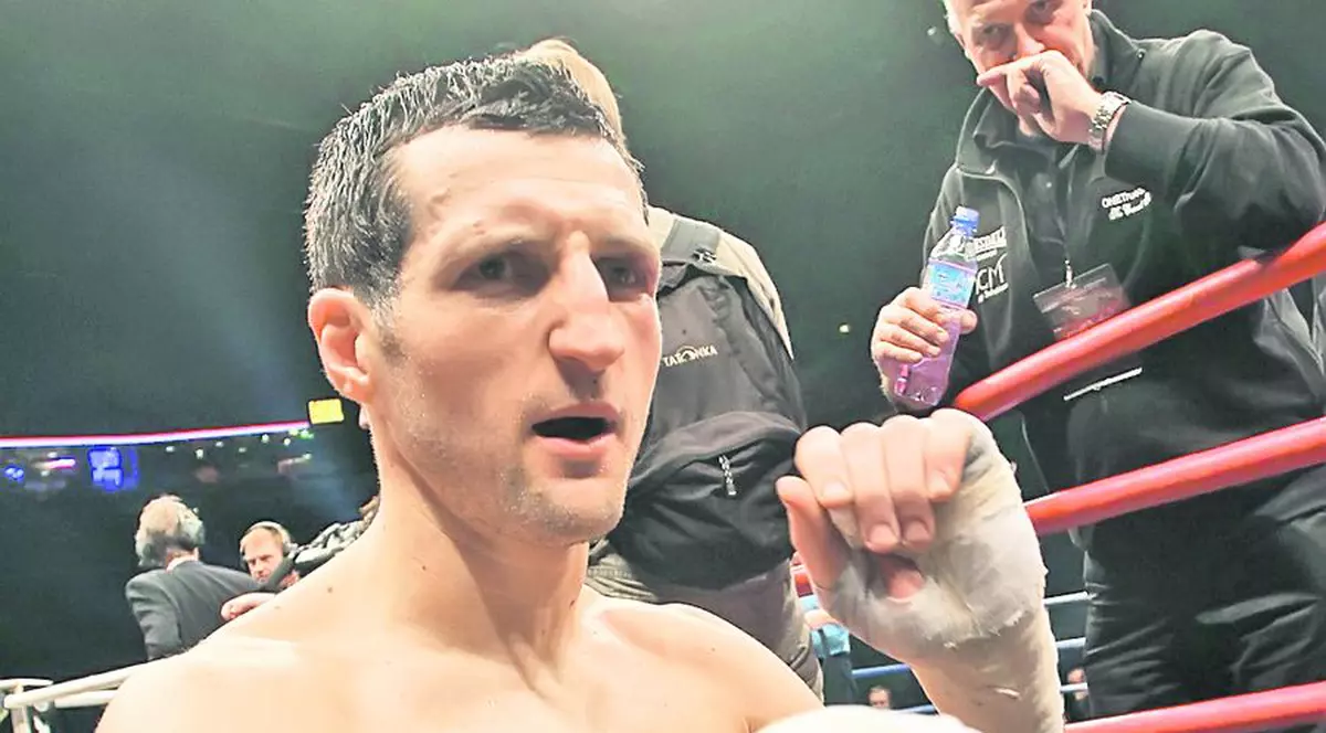 Lucian Bute, făcut praf!