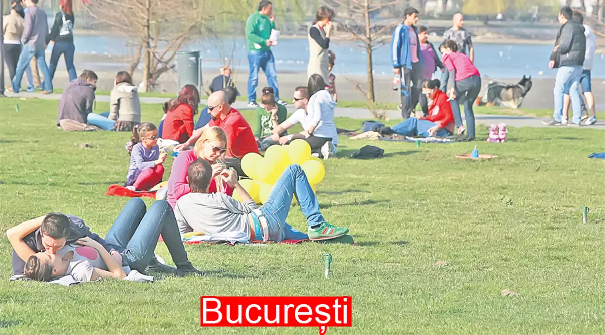 Foto | Vremea a luat-o razna! Unii, la prima plajă, alții, la ultima zăpadă!