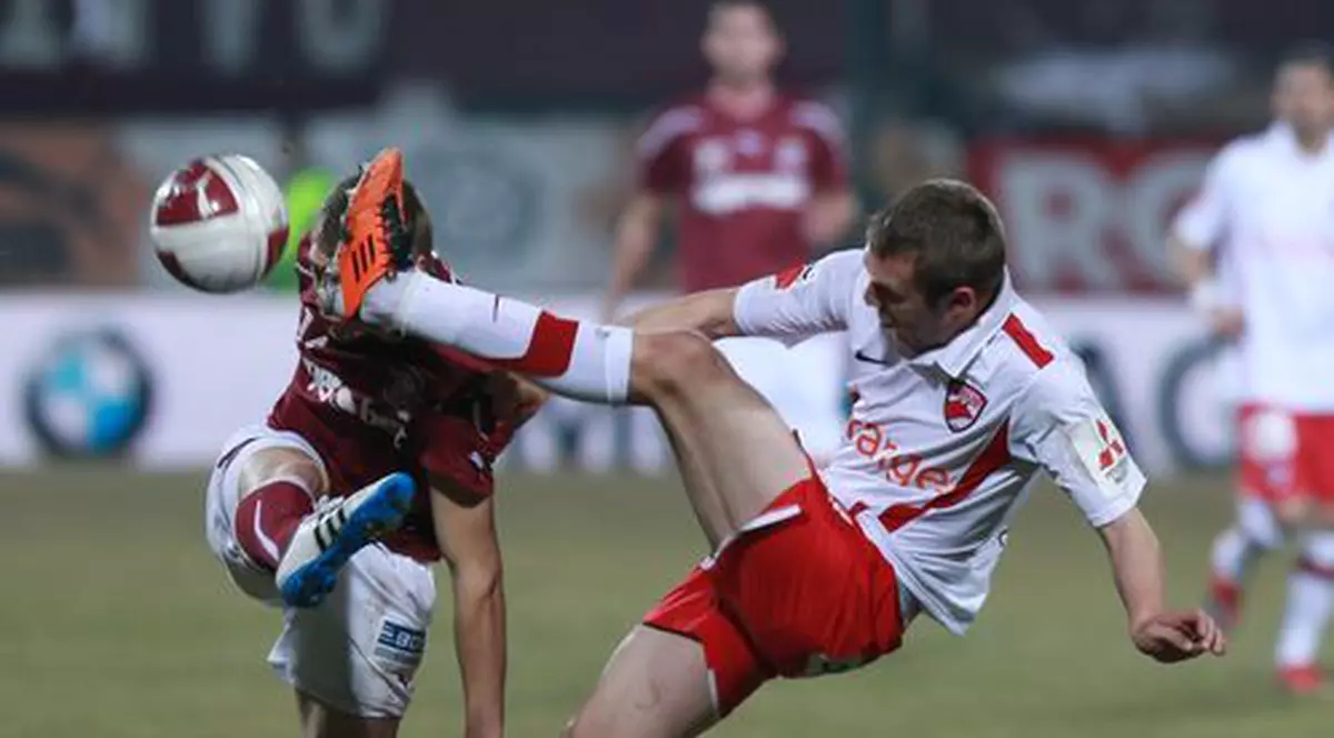 Luptă oarbă între Rapid și Dinamo