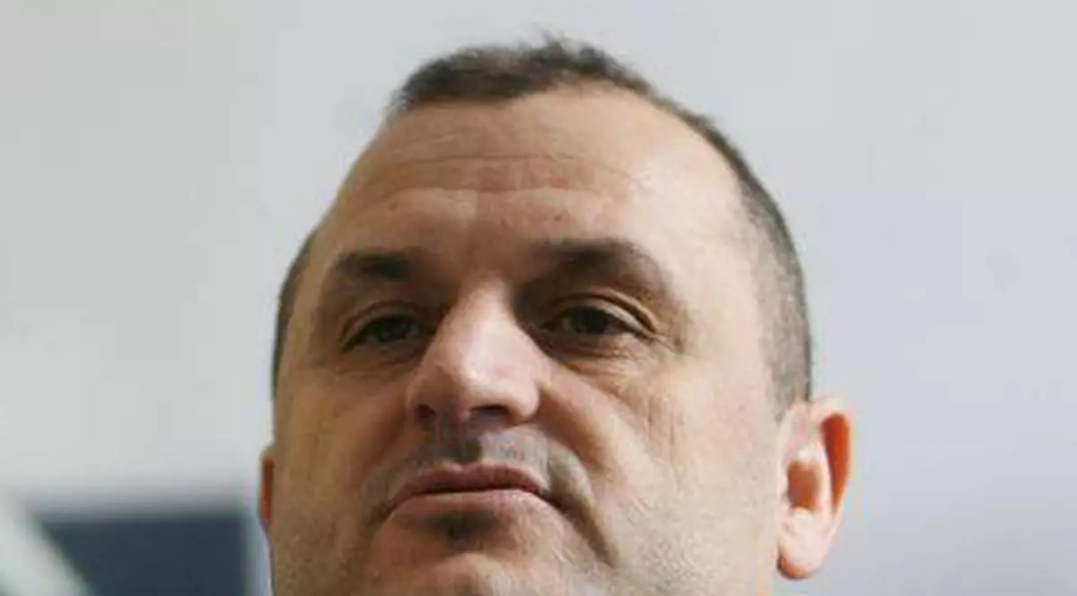 Adrian Mititelu a fost suspendat şase luni