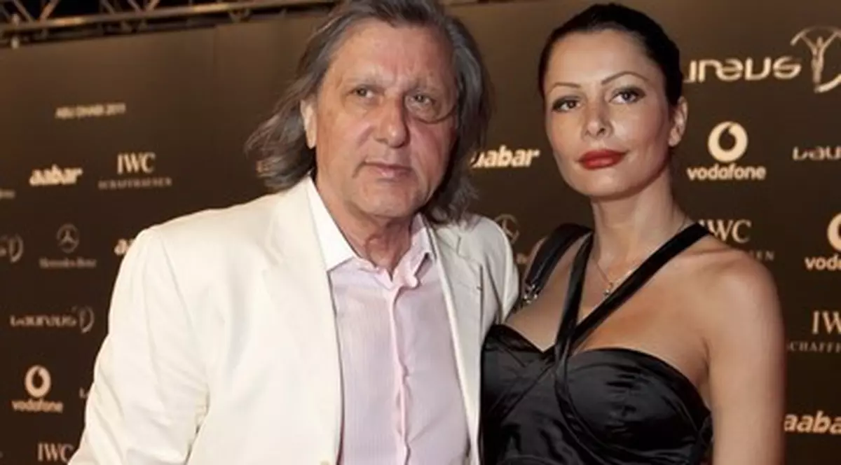 Brigitte Sfăt i-a transmis lui Ilie Năstase că e "îngerul ei"