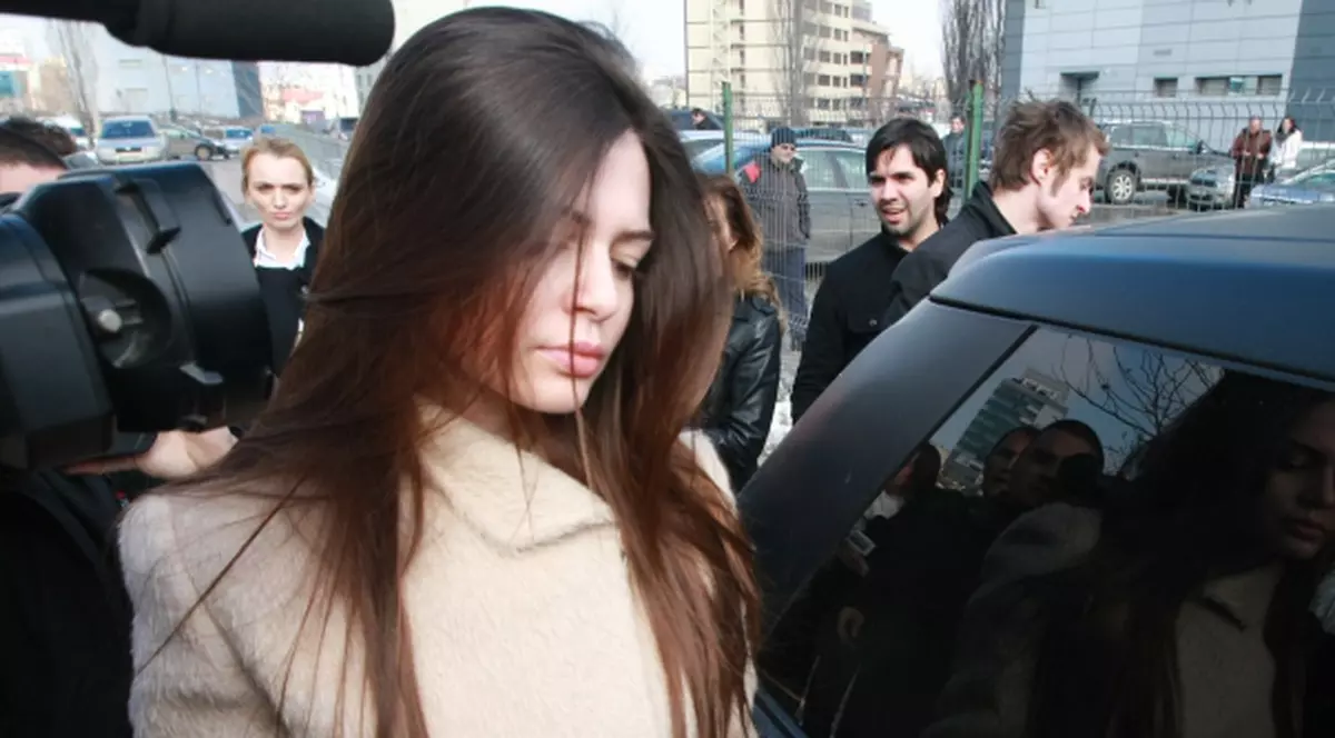 Moni Columbeanu a petrecut 8 martie departe de fetiţa ei