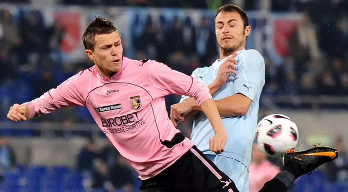 Radu Ştefan, eliminat în derby-ul cu AS Roma, Codrea egalul lui Ibrahimovic