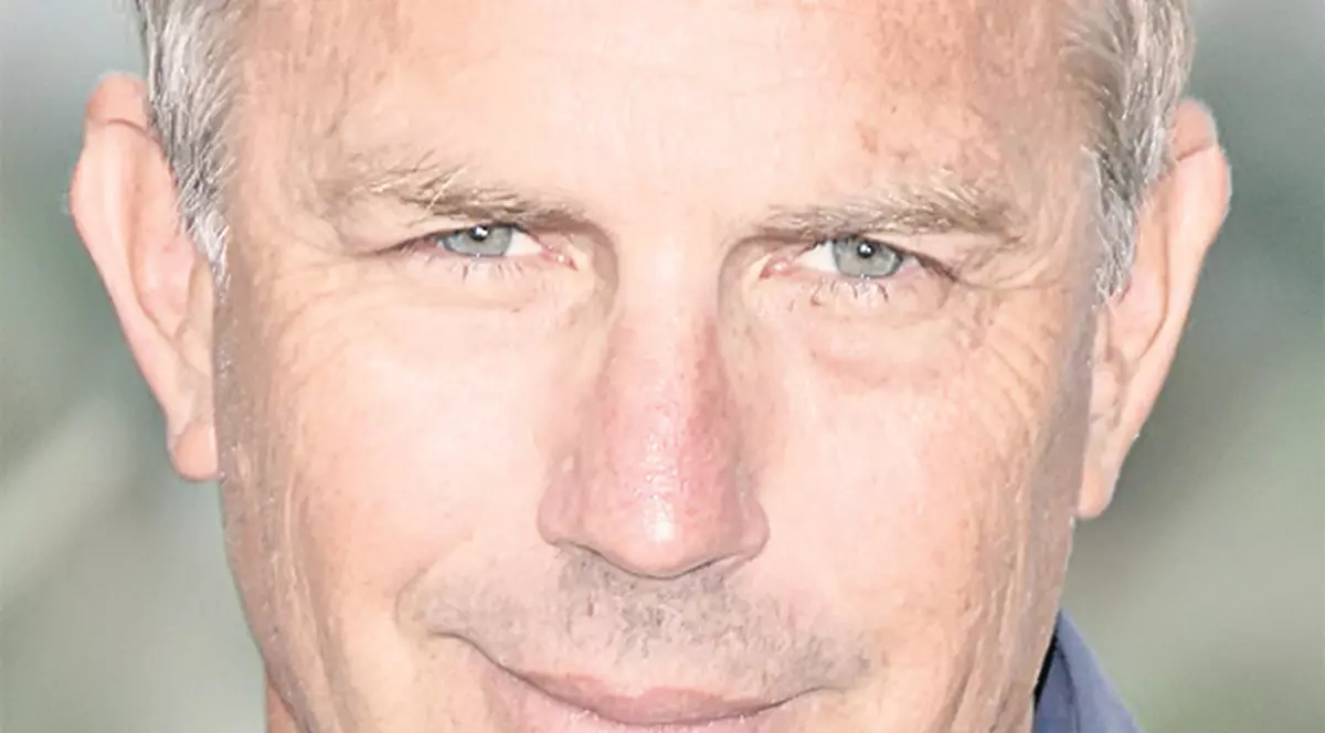 Recomandări TV 16 aprilie 2011