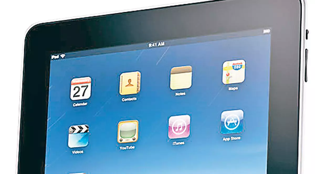 Posesorii de iPhone 4 şi iPad 3G, urmăriţi la tot pasul