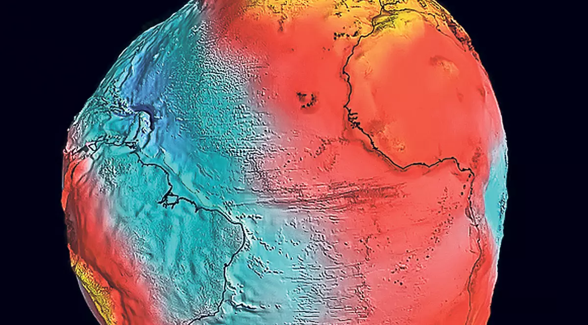 Savanții au analizat o poză cu câmpul gravitațional al Terrei și s-au amuzat copios pe seama formei ciudate a planetei noastre