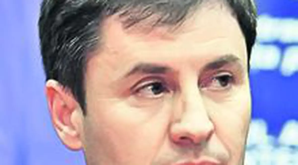 Angajaţii de la «Interne» vor munci pe burta goală?