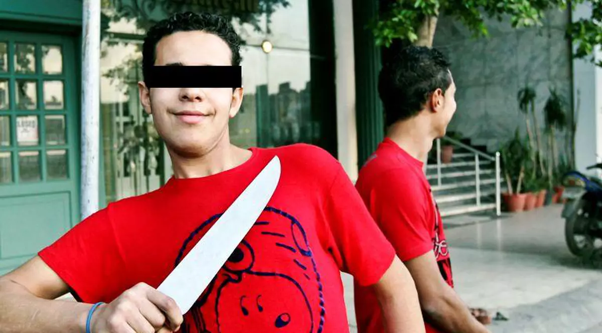 O gașcă de puștani s-a „războit” cu cuțite reale în Parcul Cișmigiu