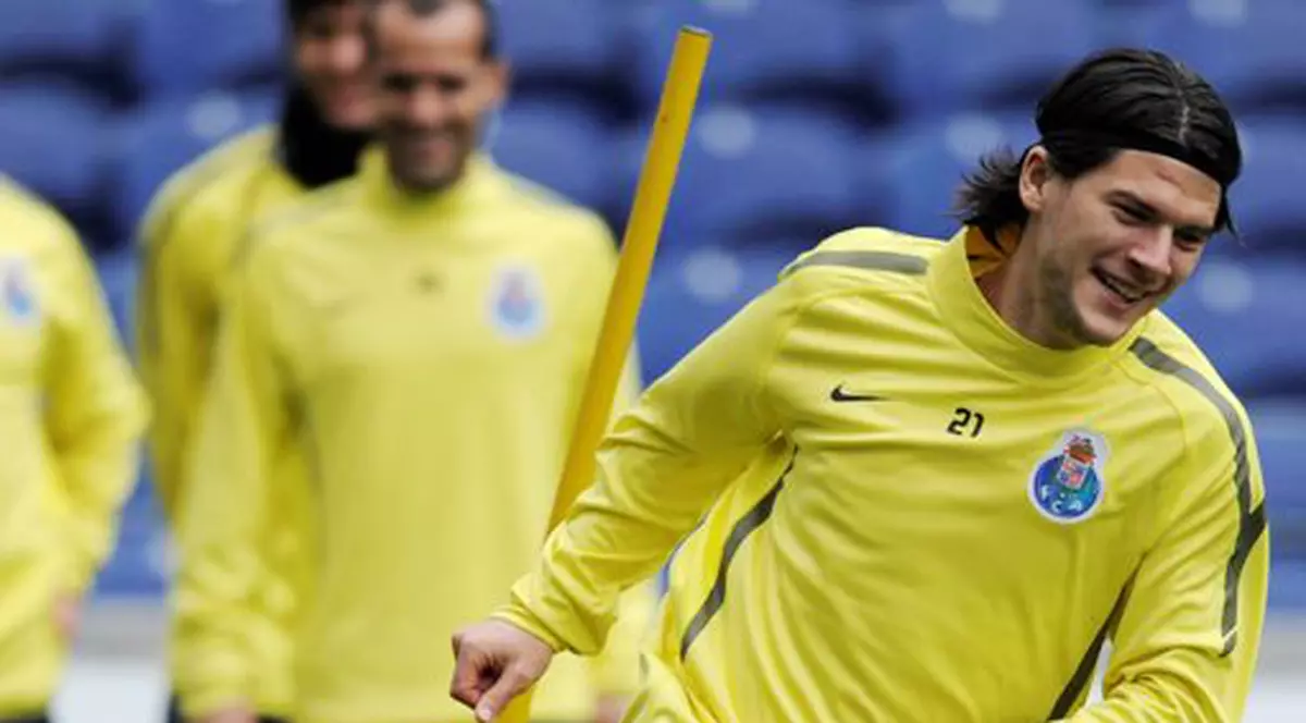 Prea multă bucurie strică! Săpunaru nu a prins lotul pentru meciul cu Spartak Moscova