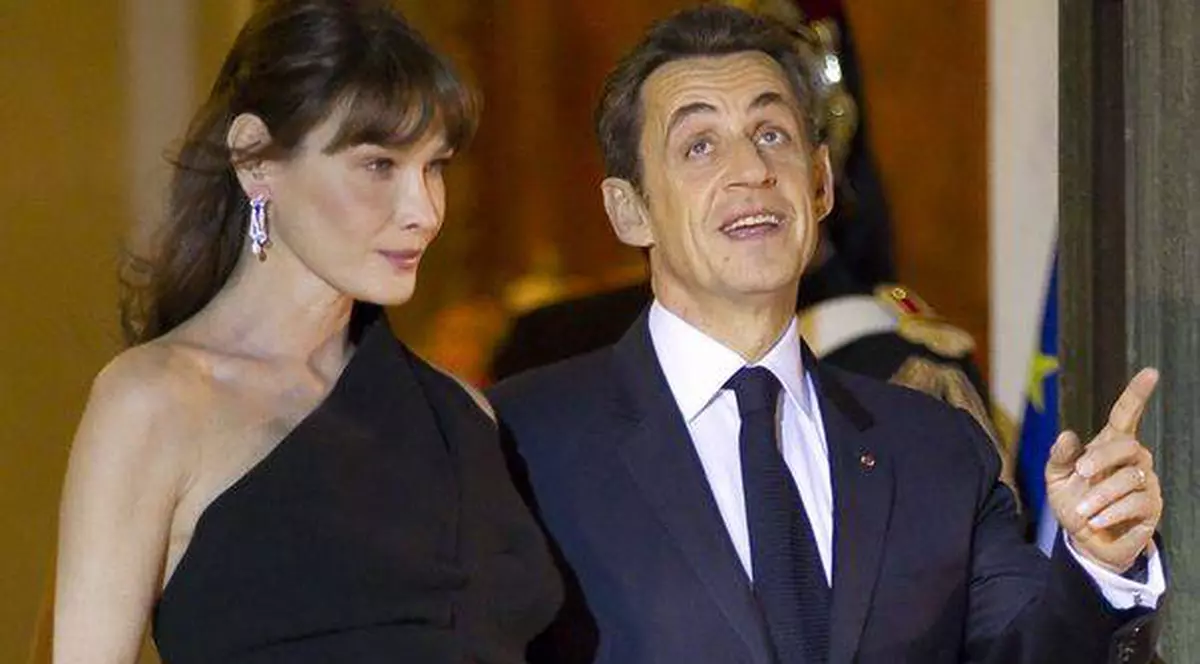 Carla Bruni Sarkozy este însărcinată?