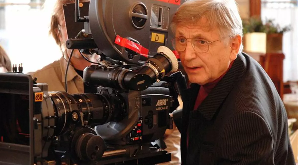 A murit Jiri Menzel, regizorul ceh premiat cu Oscar