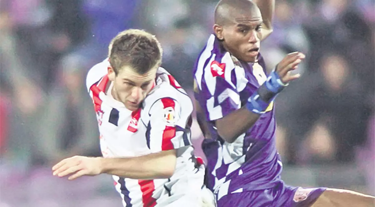 Marius Stan, preşedintele Oţelului Galaţi, şi Marian Iancu, finanţatorul Timişoarei, prefaţează finala campionatului