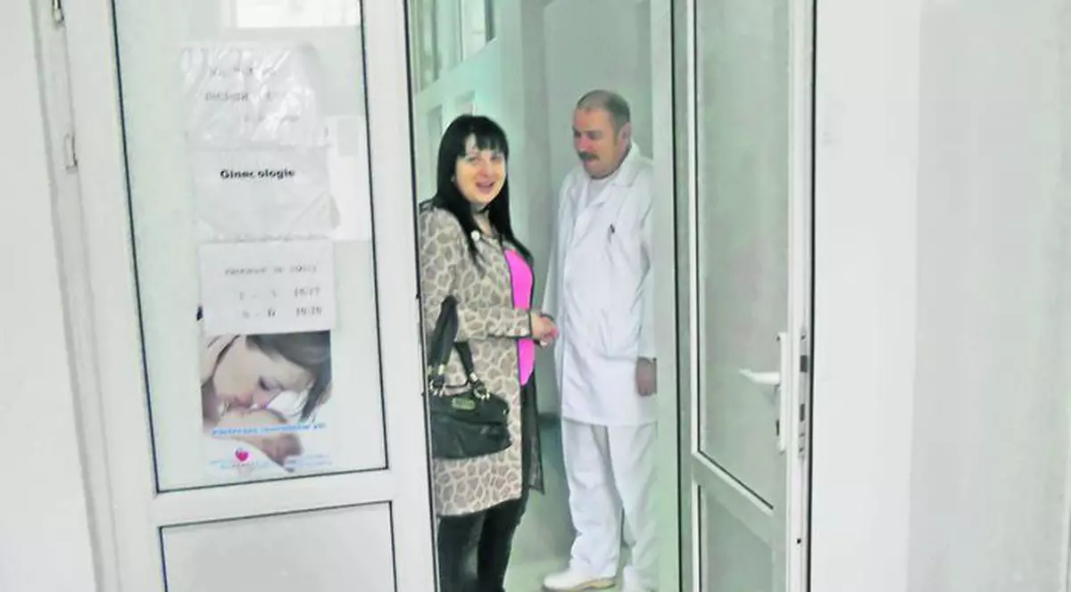 Carmen Şerban se duce des la ginecolog, la Spitalul CF2, din Bucureşti