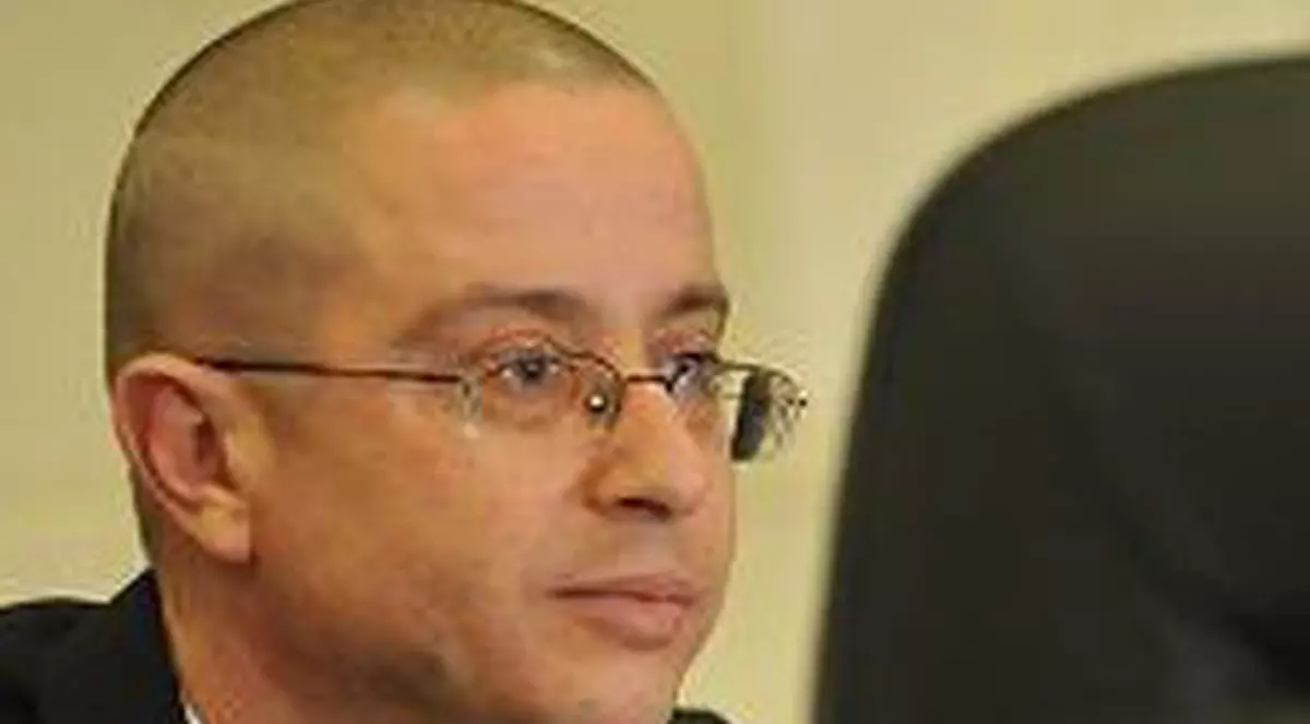 Impozitul pe salarii redus de la 16 la 13 la sută