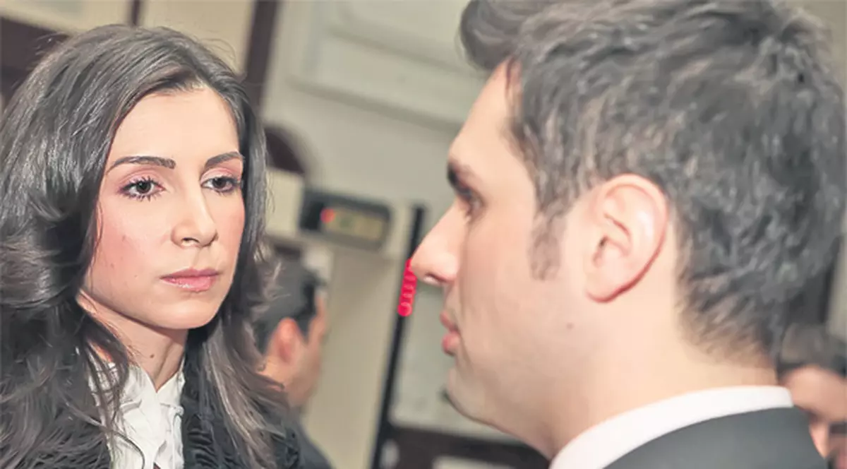 Oana Frigescu rămâne cu copilul