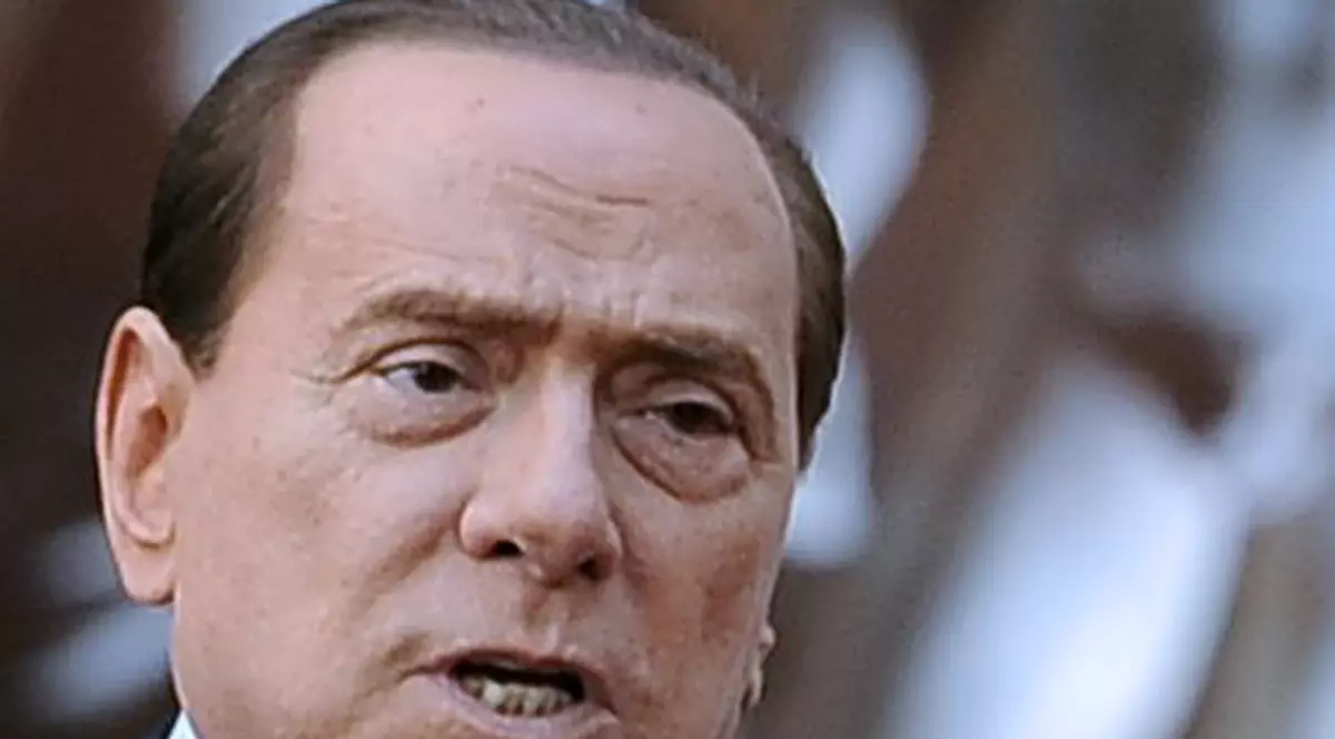 Silvio Berlusconi: "Coaliţia nu este la curent cu moartea fiului lui Gaddafi"