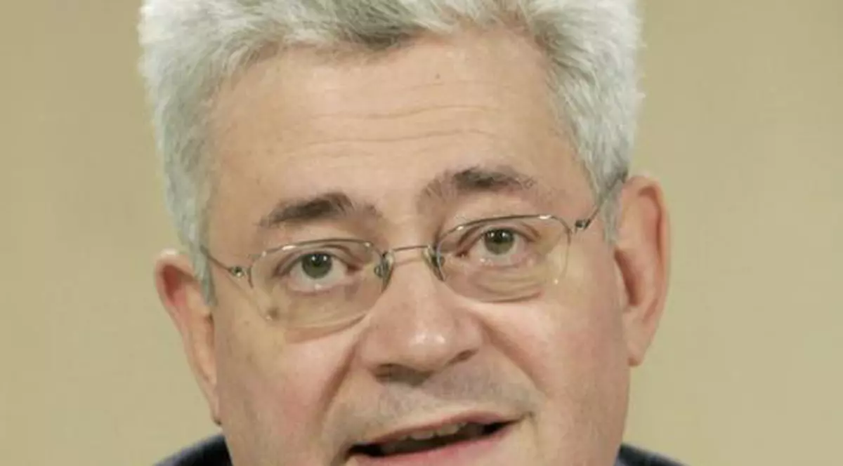 Un europarlamentar francez a fost lăsat fără imunitate pentru "incitare la ură rasială". Urmează românul Adrian Severin ?