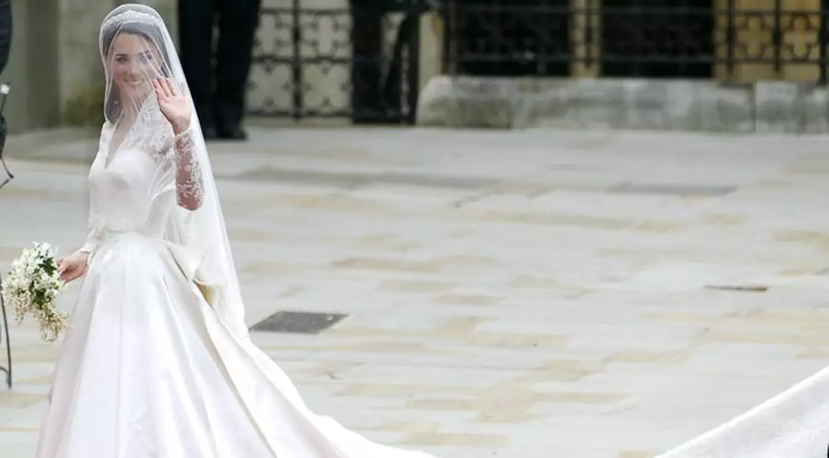 Aşa poţi arăta ca o prinţesă la nunta ta