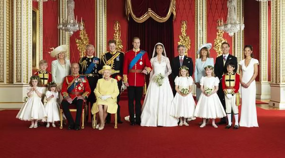 De la nunta regală nu a lipsit şi un...vierme. Iată unde s-a aflat!